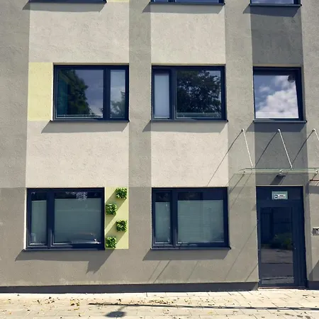 Апартаменти Art House *